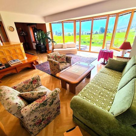 Residence Aurora, ボーヒニ エクステリア 写真